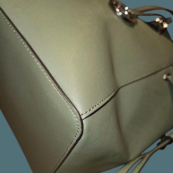 Michael Kors Leather Gilly Drawstring Travel Utility Work Green Shoulder Tote - Picture 8 of 16